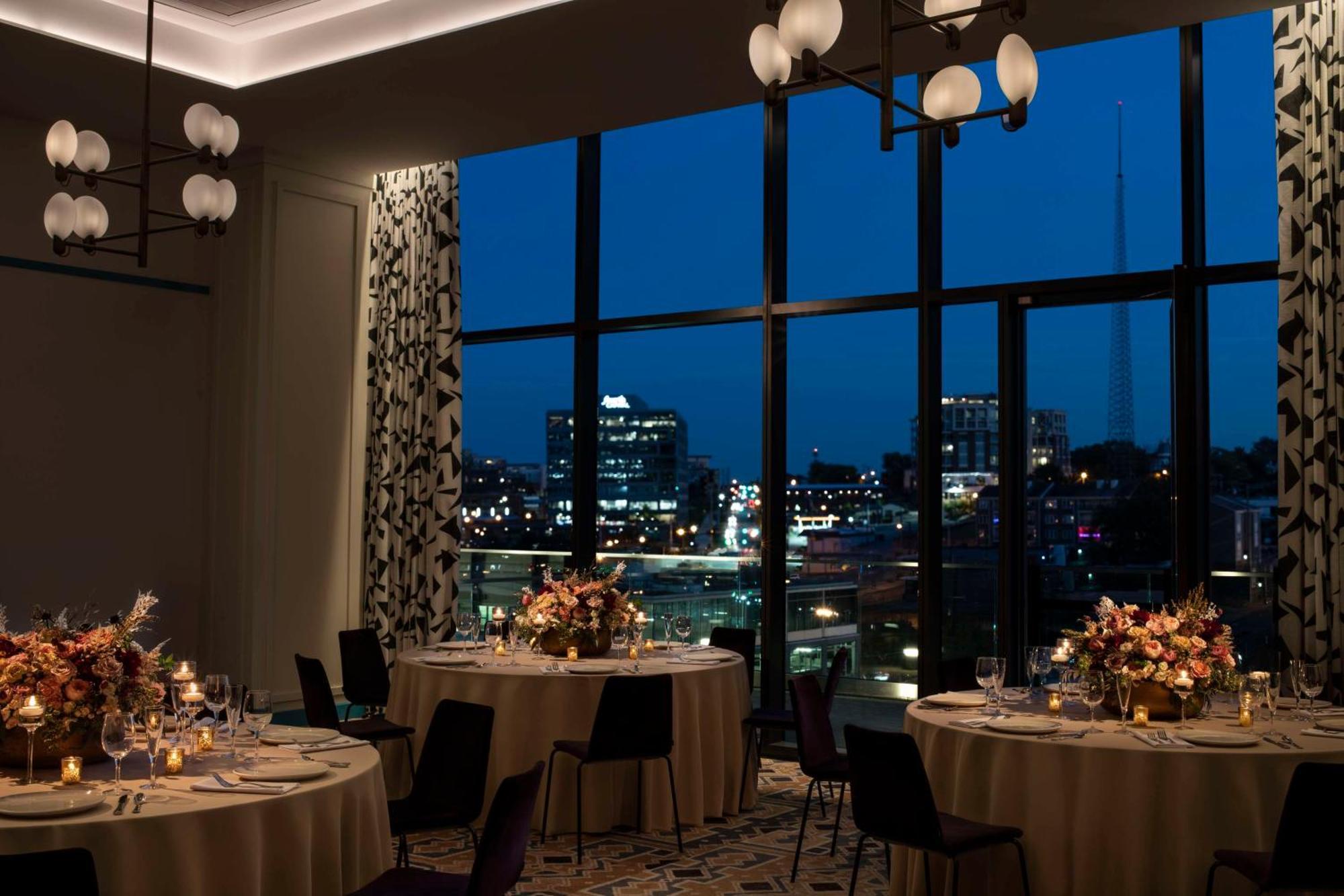 Hyatt Centric Downtown Nashville Exterior photo The Club at The Standard East Village